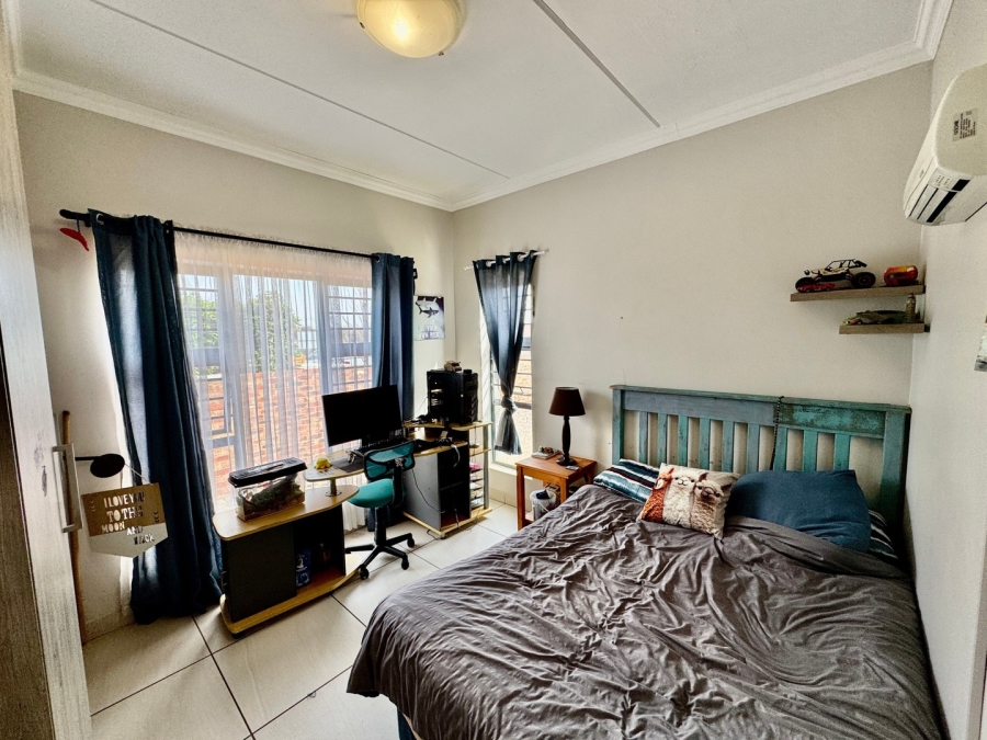 3 Bedroom Property for Sale in Lifestyle Estate North West